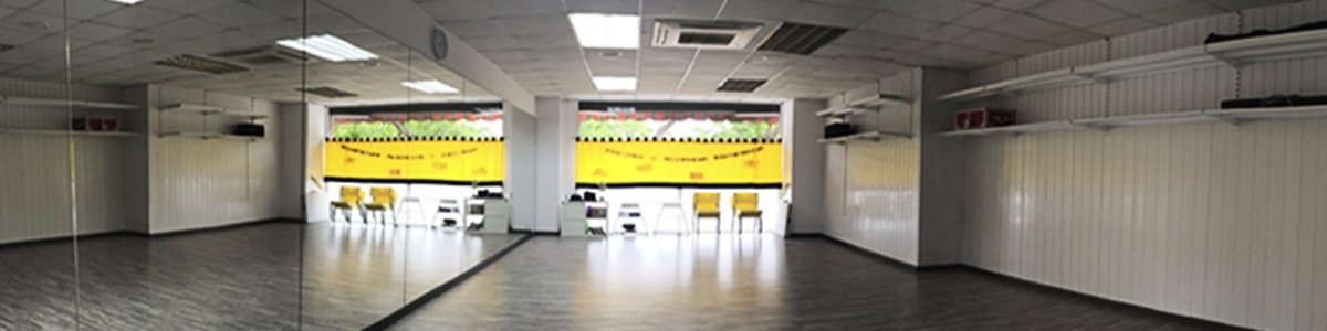 Escuela de teatro y artes escénicas Castelldefels | Alquiler salones